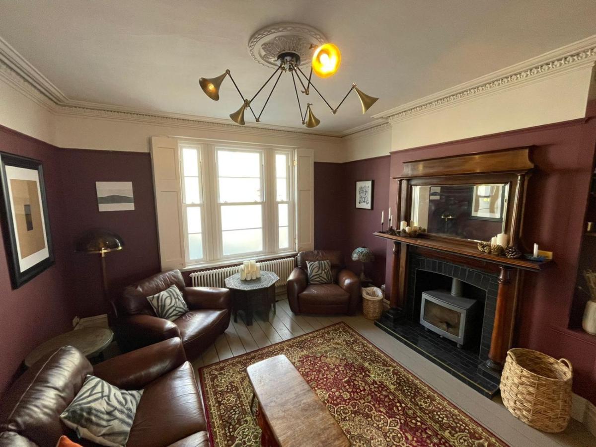 Вилла Victorian Beach House With Parking Тинмут Экстерьер фото